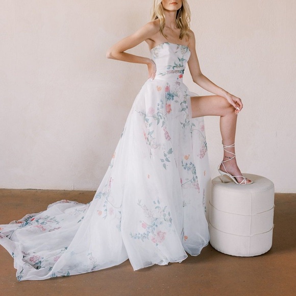 Monique Lhuillier Bliss Fall 2022 BL22206 - Picture 6 of 8